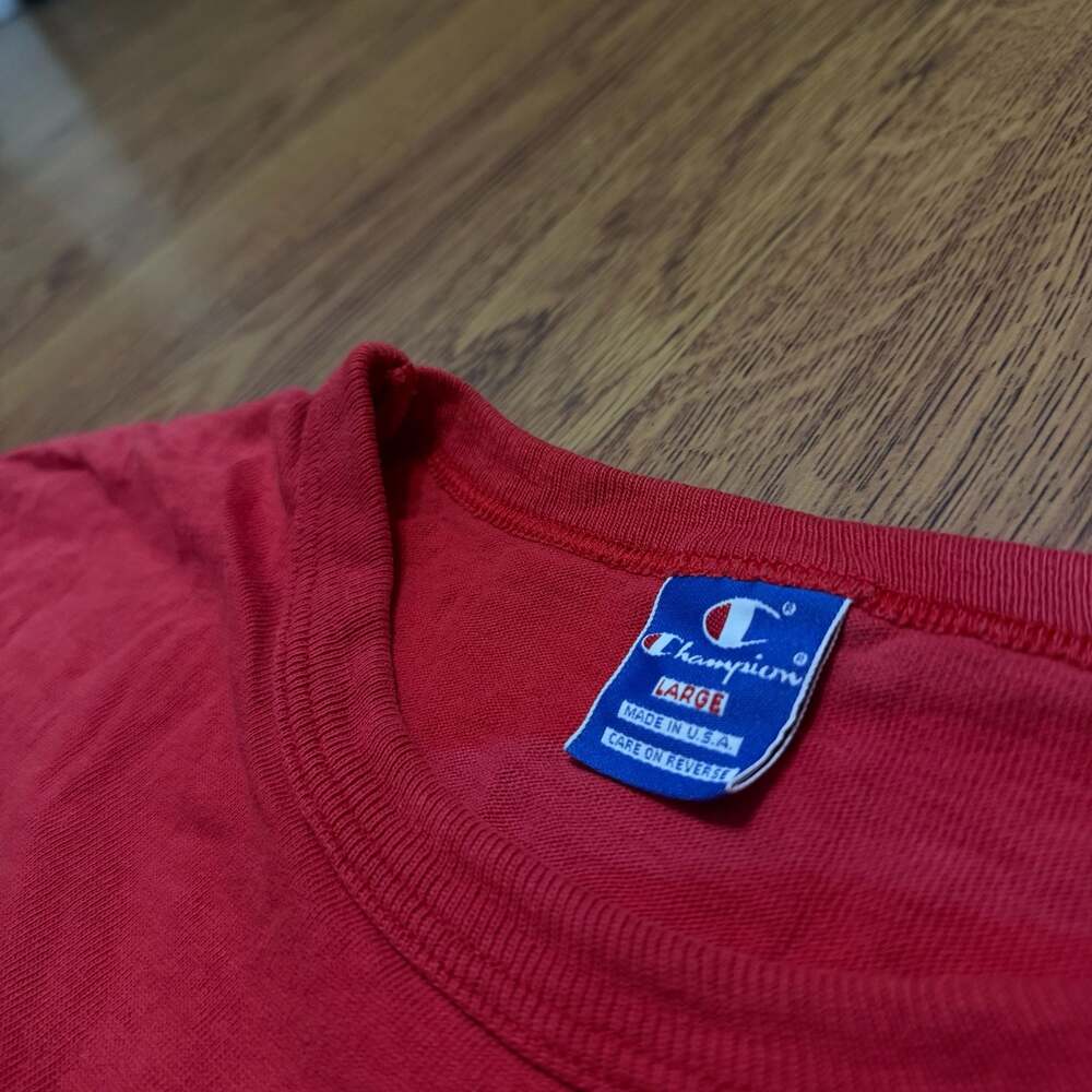Vintage 1990s Champion Script Logo Red Single Stitch T-Shirt - Picture 2 of 9